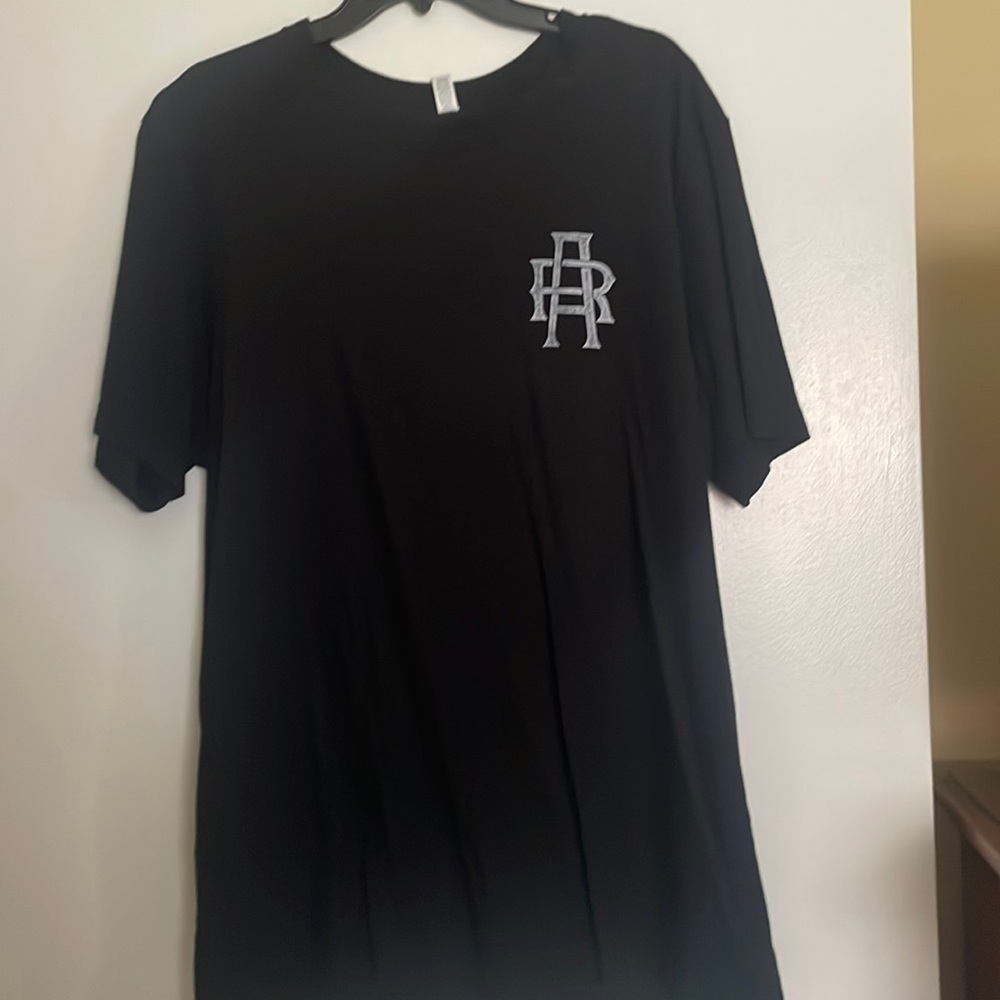 Black T-shirt